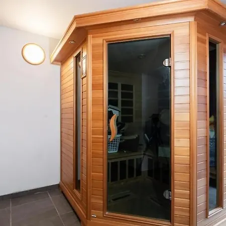 فيلة Emma - Luxusni S Privatnim Wellness